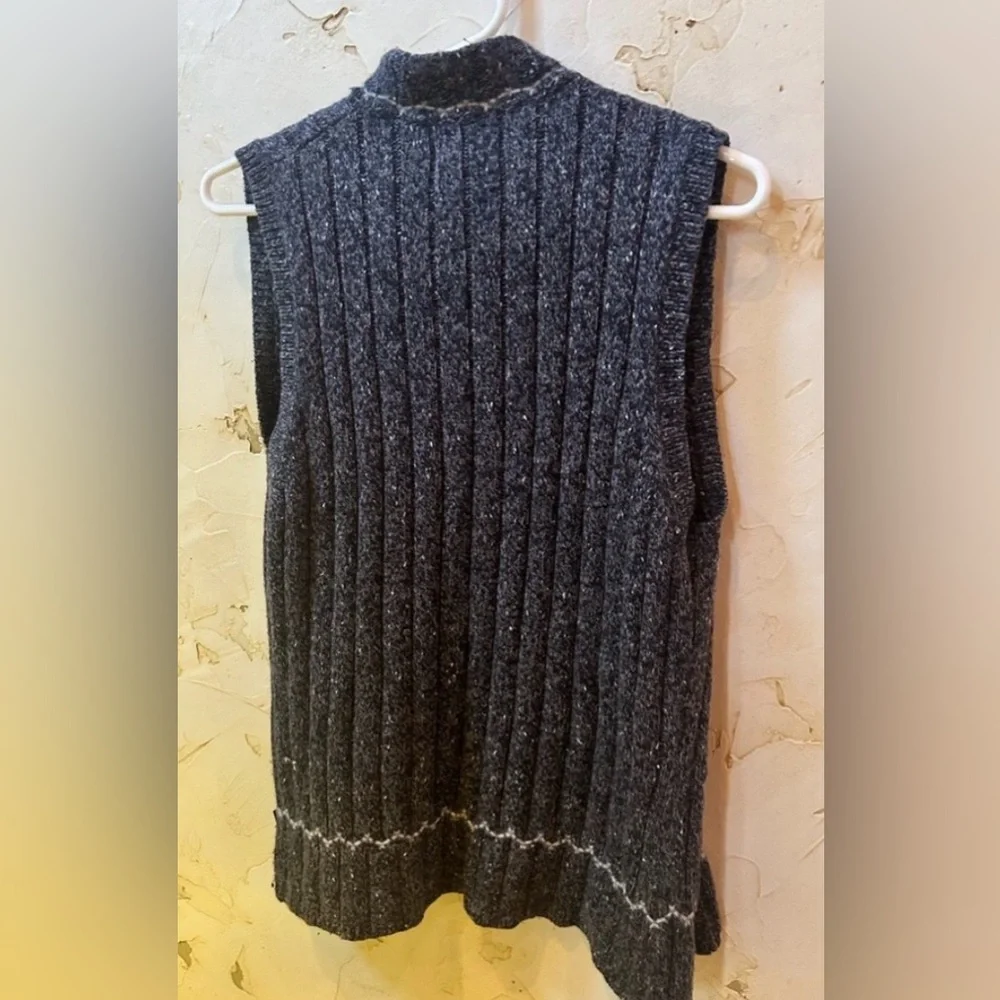Woolrich Lambswool Zip Vest Size M Black Heather Soft Layering EUC Spring - Picture 7 of 8
